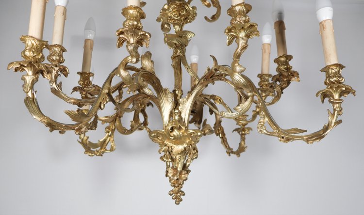  Lustre rocaille en bronze doré époque XIXe 