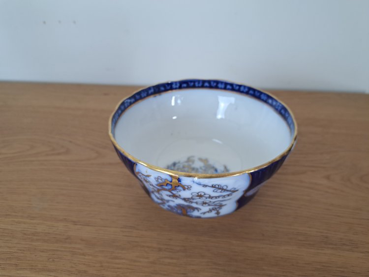 Lahoche , Palais Royal , Paris , Large Bowl , Blue Imari , XIX°.