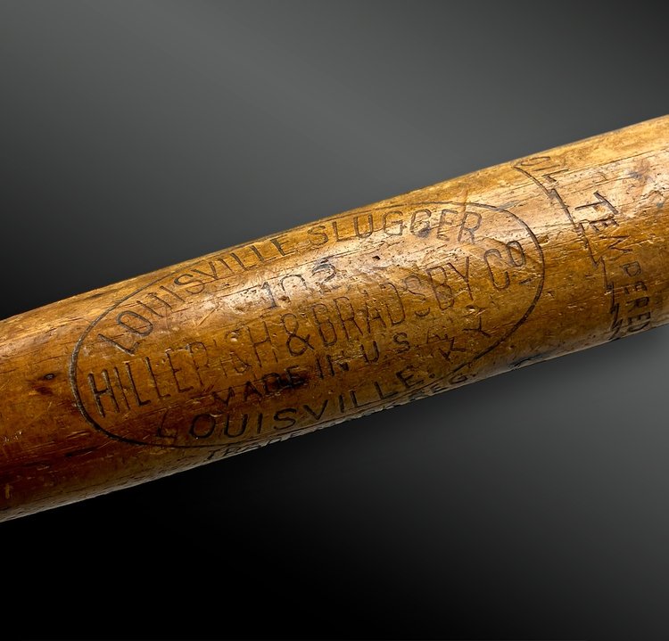 Louisville Slugger baseball bat - USA - Circa 1940