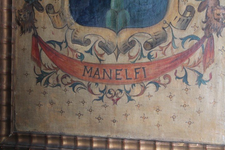 Antique oil painting on canvas Manelfi family crest 18th century MIS 108 X 80