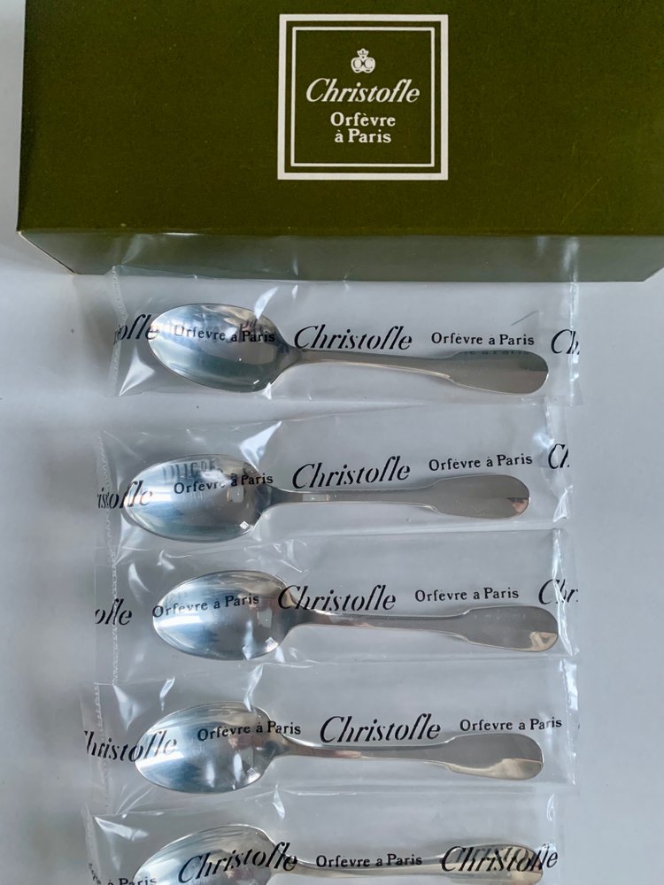 8 cuillères à moka Christofle 