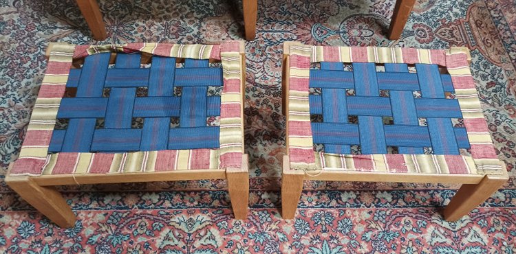 Vintage oak 2-seater bench and footrest