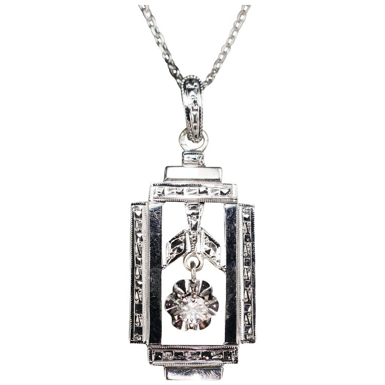 Art Deco Diamond Pendant, 18-carat white gold.