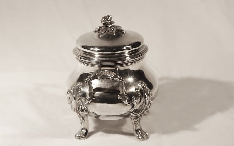 Solid silver sugar pot  450 g 19th century