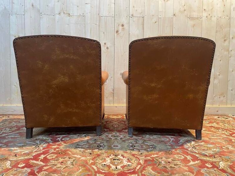 Pair of Club armchairs in imitation leather