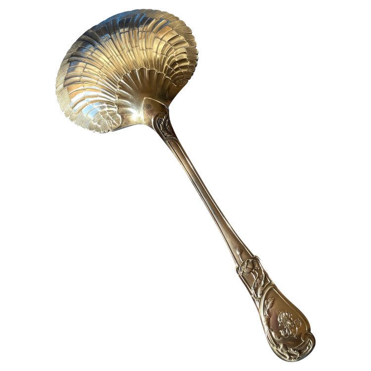 Art nouveau strawberry shovel.