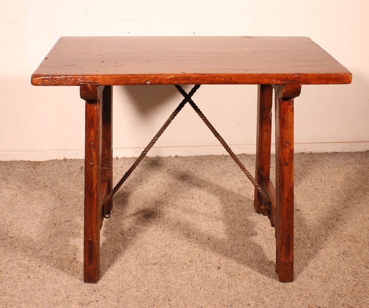 Small Spanish Walnut Table - 17th Century