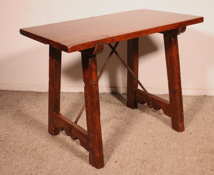 Small Spanish Walnut Table - 17th Century