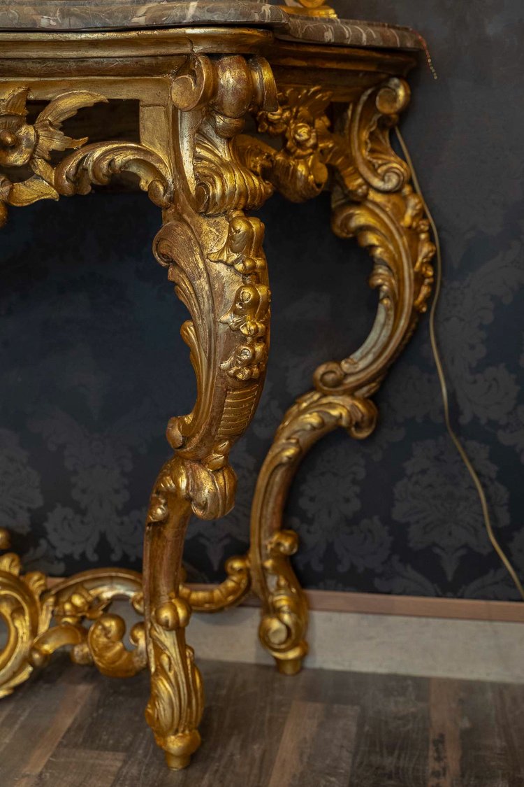 Carved openwork and gilded wood console with Rocaille decoration, Italy, late 18th century