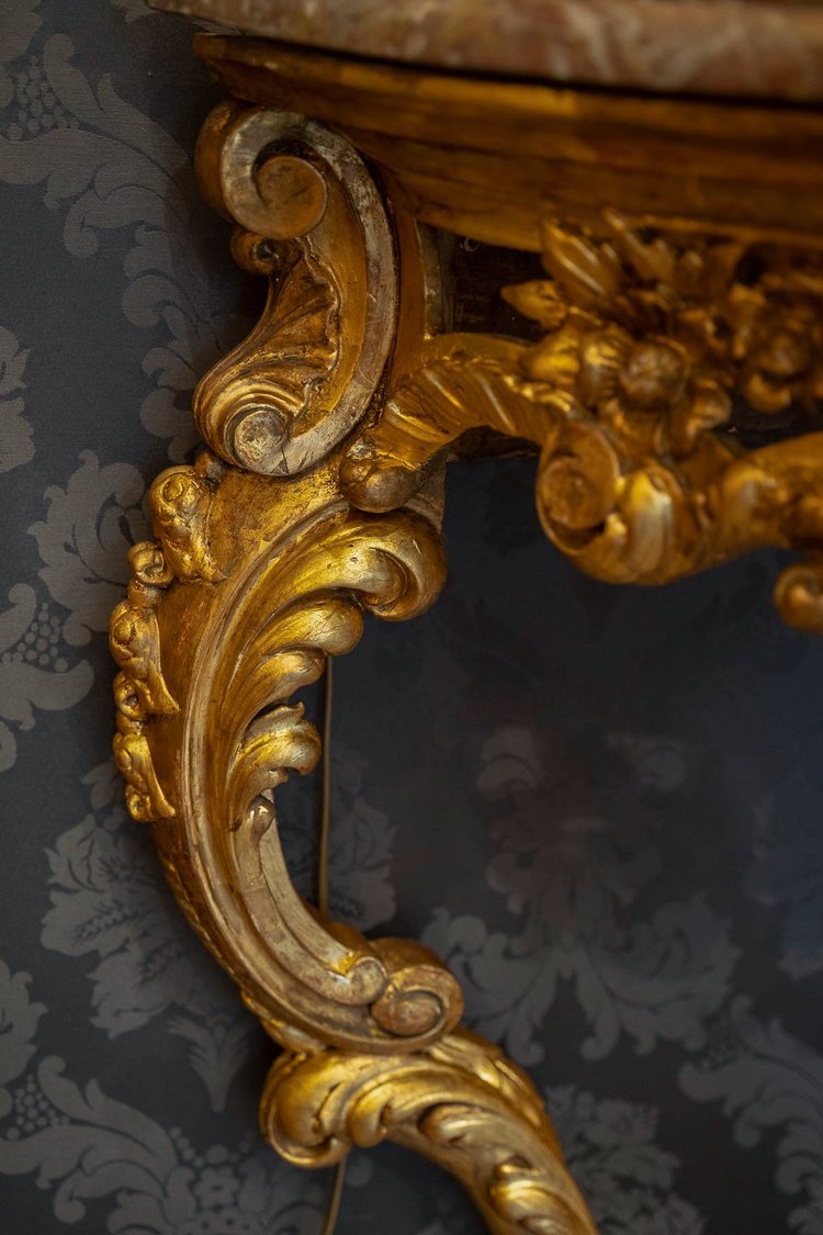 Carved openwork and gilded wood console with Rocaille decoration, Italy, late 18th century