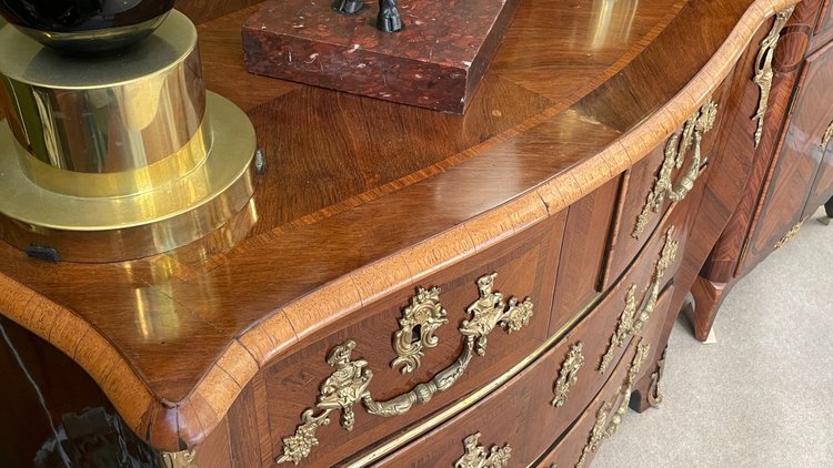 Louis XV Chest-of-Drawers with Pinched Sides, 18th Century