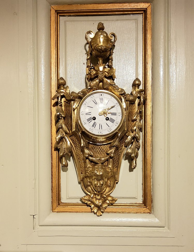 Large wall light in chiseled and gilded bronze in the Louis XVI style, Napoleon III period, 19th century