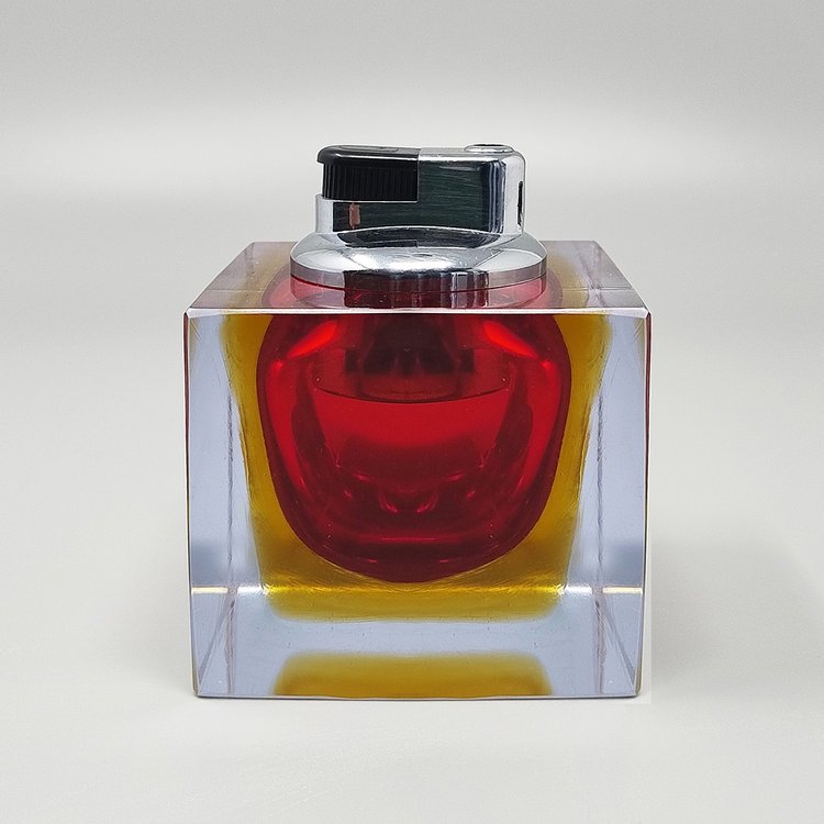 1960s Stunning Red Table Lighter in Murano Sommerso Glass By Flavio Poli for Seguso