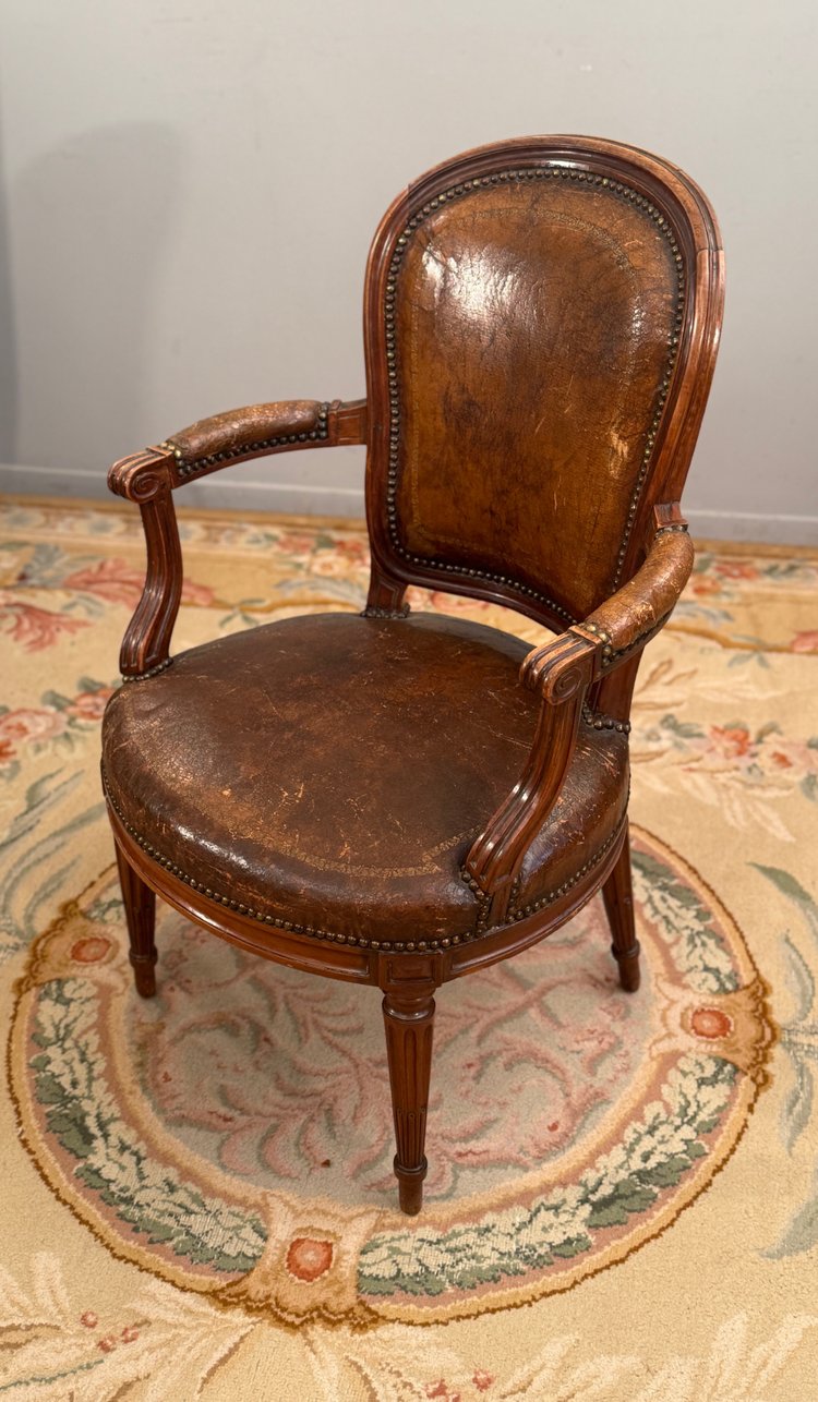 Fauteuil De Bureau En Acajou d'Epoque Louis XVI Vers 1780