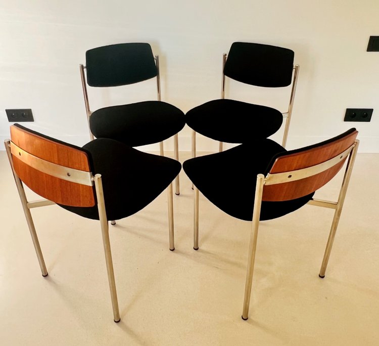 Table et  chaises de salle à manger en bois et métal, Italie années 60