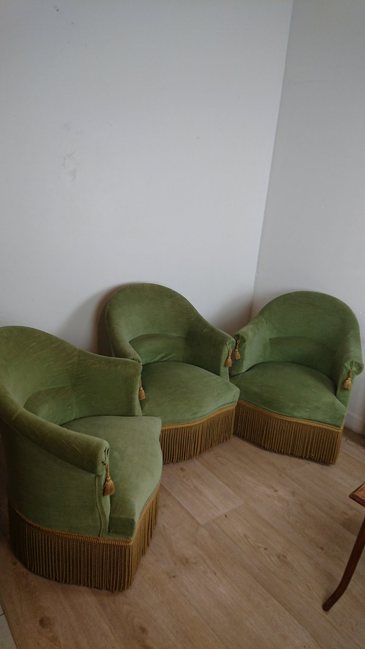 Set of 3 bottle green toad armchairs