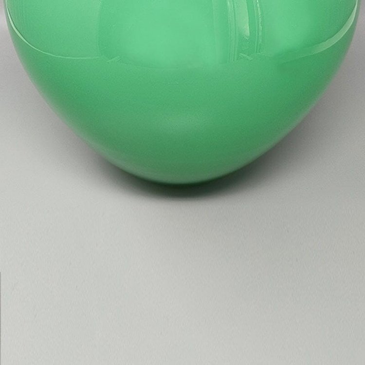 1960s Gorgeous Green Vase by Ind. Vetraria Valdarnese. Fabriqué en Italie