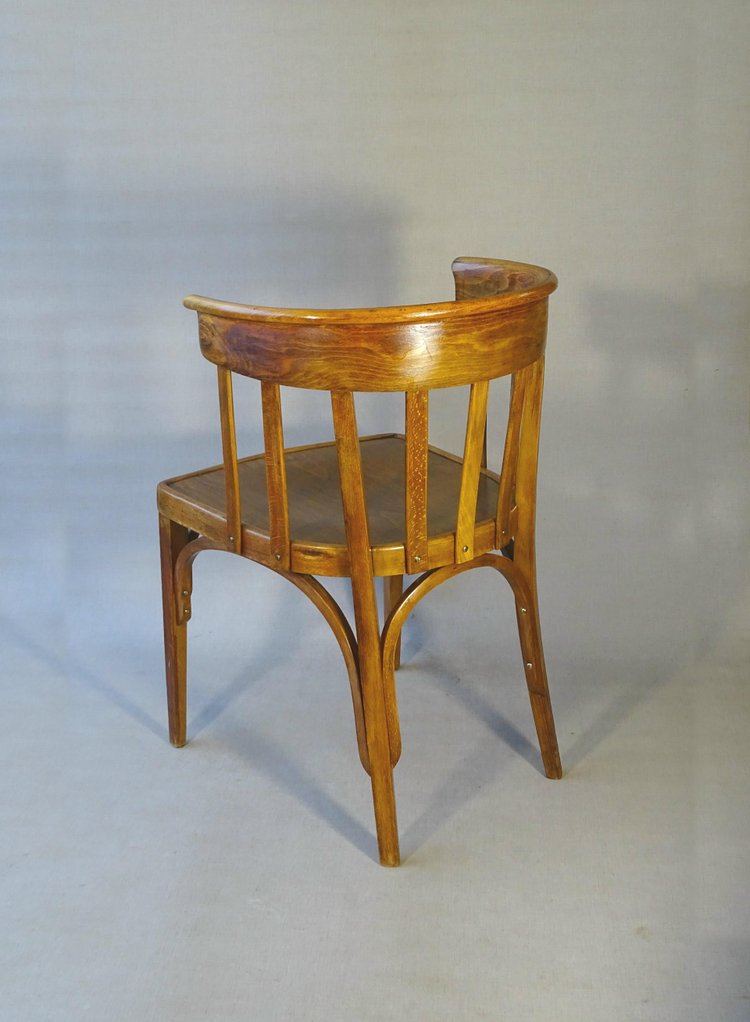 Poltrona in legno curvato tipo KOHN N°432/F di Horgen-Glarus Svizzera 1925- No Thonet