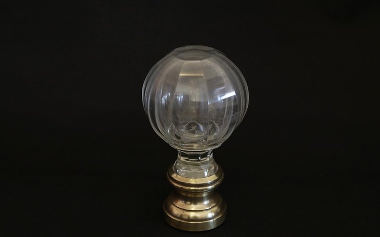 Crystal and bronze staircase ball  19th century 