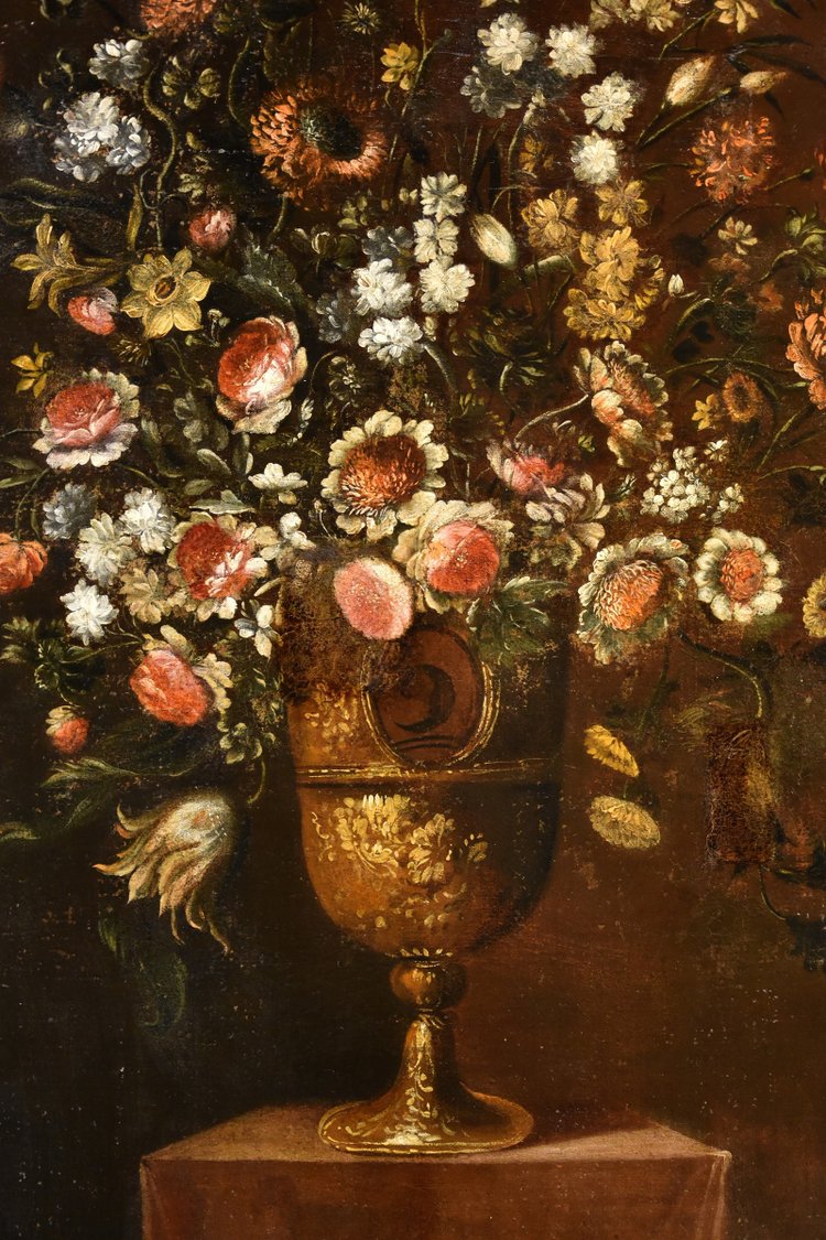 Andrea Scacciati (Florence 1642-1710), Composition De Fleurs Dans Un Vase En Relief (2 De 3)