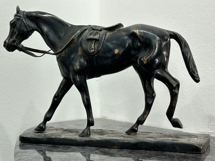 Gaston D’illiers (1876-1932) Esmeralda Scellé - Bronze à Patine Noire