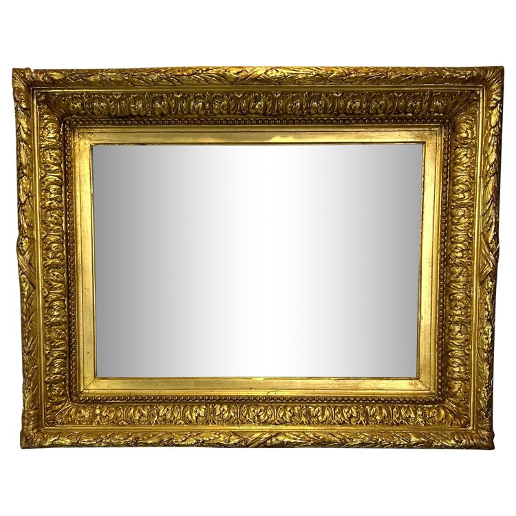 ANCIENT 19th CENTURY FRAME IN WOOD AND GILDED STUC SCULPTTED FOR PAINTING 46 CM X 34 CM