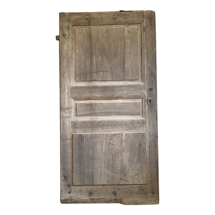 Chestnut Door 1800