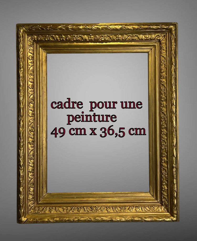 CADRE ANCIEN EN BOIS ET STUC DORÉ POUR PEINTURE 49 cm x 36,5 cm