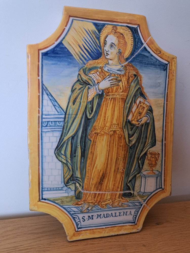 Sainte Marie Madeleine , Majolique Italienne , Plaque De Dévotion , XVII°/xviii°. 