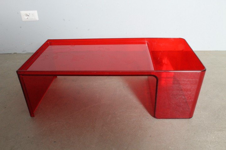 Kartell 1980 "Usame "design Patricia Urquiola coffee table/smoke.  Meas 85 x 41 . h 28