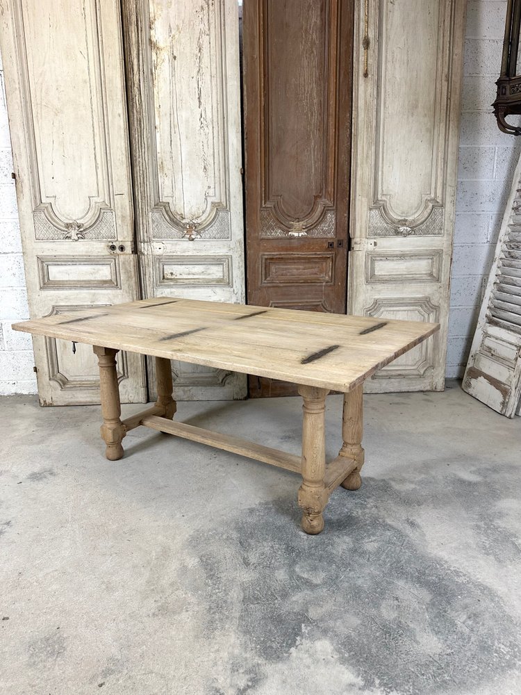 20th century oak middle table