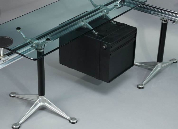 IMPORTANT DESK BY BRUCE BURDICK (1933-2021) FOR HERMAN MILLER EDITEUR