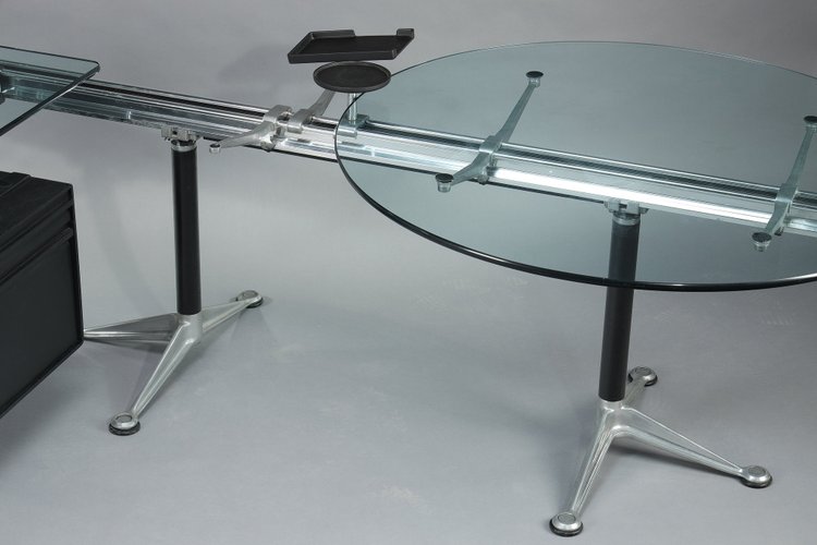 IMPORTANT DESK BY BRUCE BURDICK (1933-2021) FOR HERMAN MILLER EDITEUR