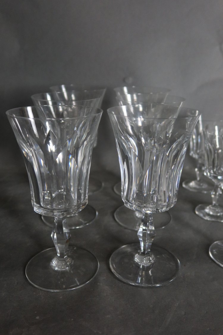 Service de verres en cristal de Baccarat modèle Polignac