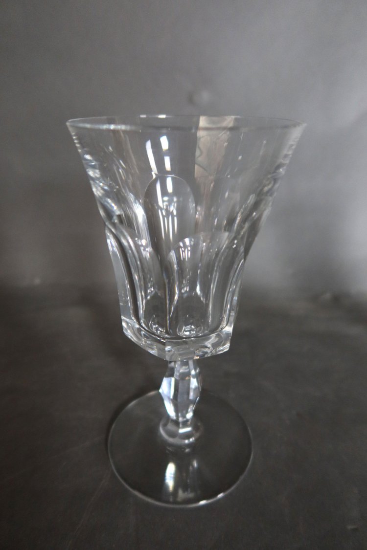 Service de verres en cristal de Baccarat modèle Polignac