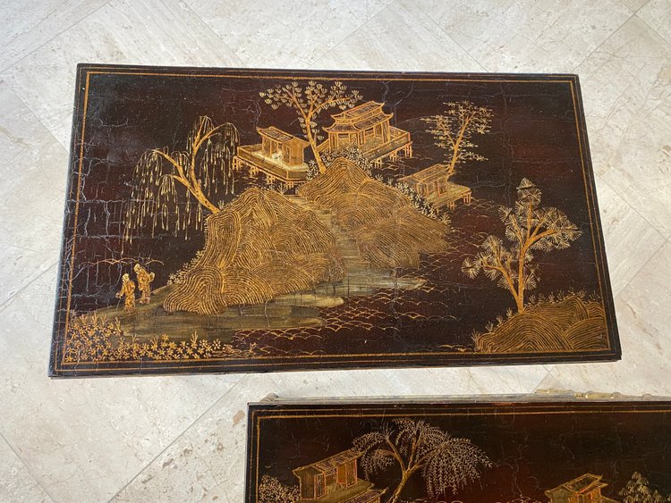 1950′ Série De 3 Tables Gigognes Maison Baguès En Bronze Doré Et Patiné , 3 Plateaux Laque de chine