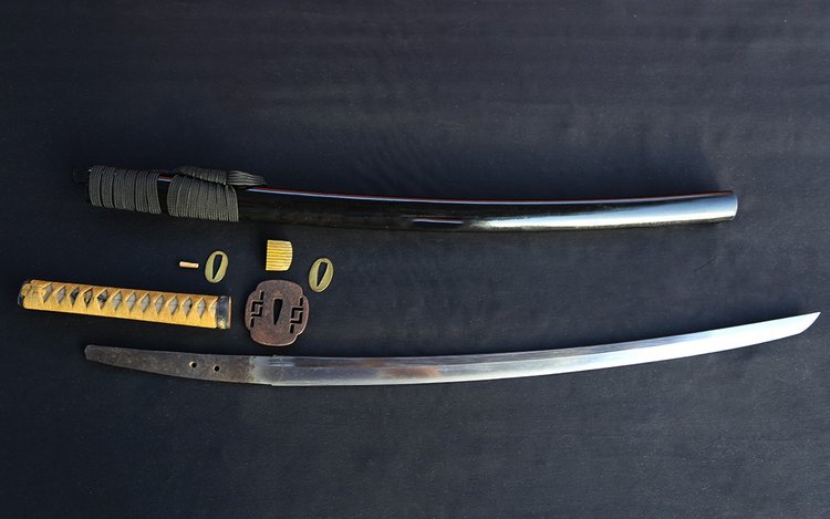  Katana Nihonto firmata "Kunishige" 国重 XIV-XV secolo