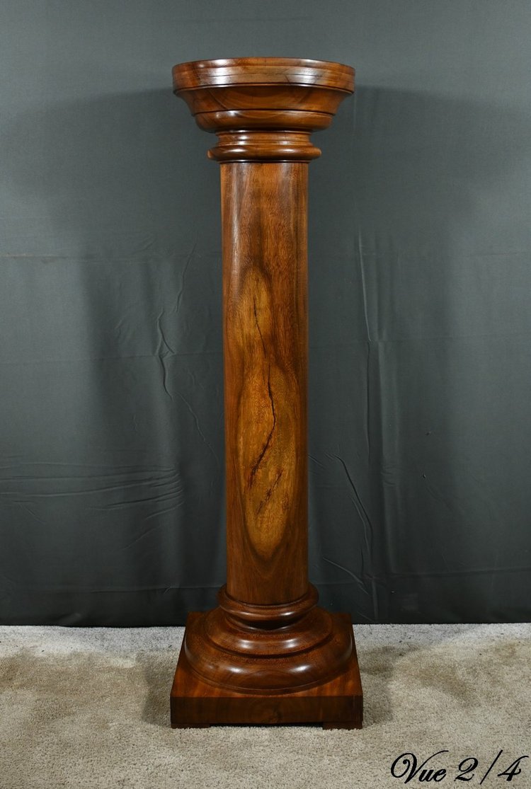 Walnut column, Art Deco - 1930