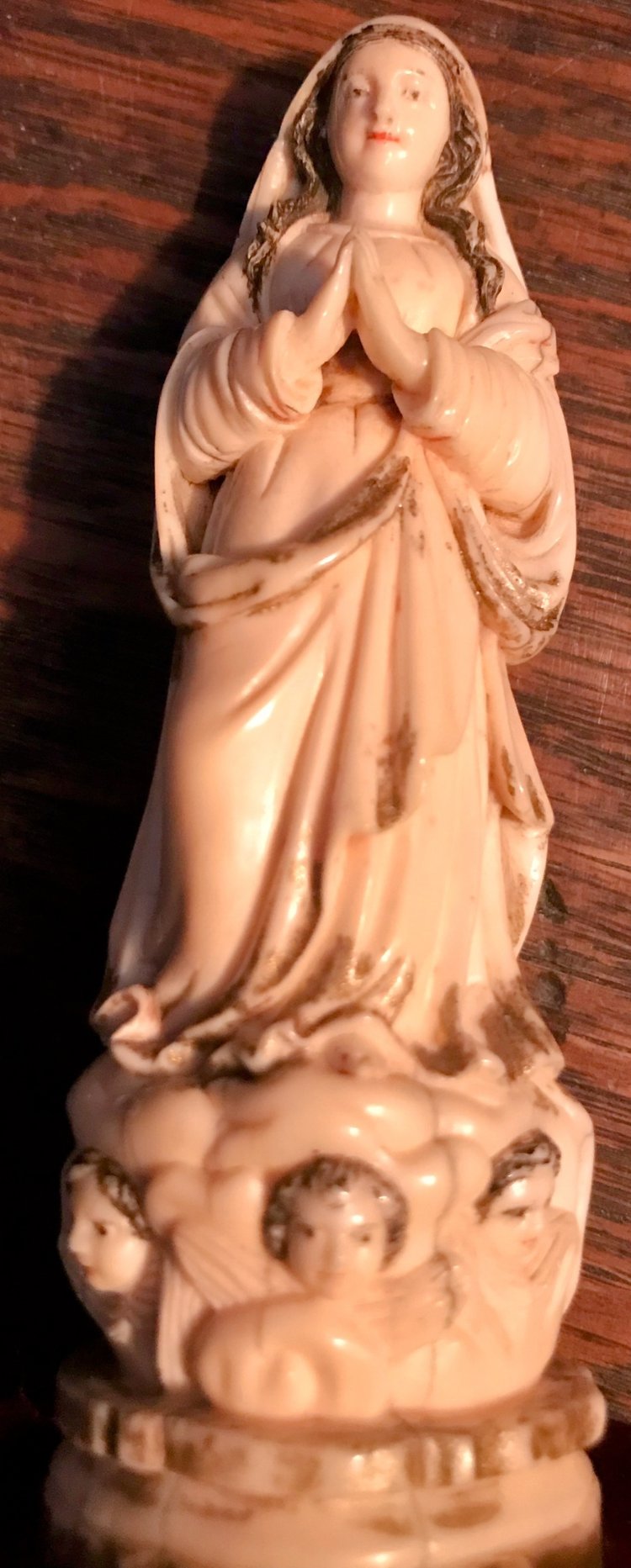 Virgin in ivory Goa 18th century