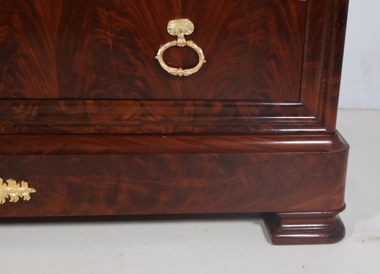 Commode en acajou époque restauration Alexandre Maigret 