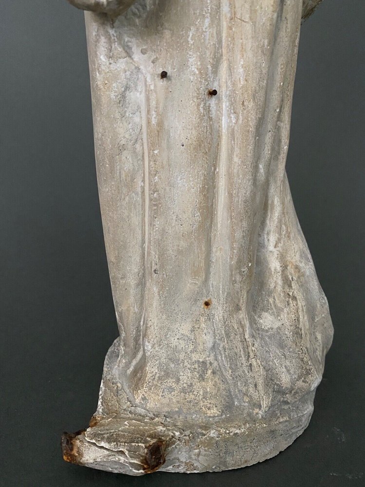 Atelierstatue aus Gips von Charles Filleul Frau mit Fächer XX.