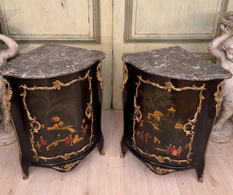 Pair of Louis XV Period Chinese Lacquer Corner Chests About 1750