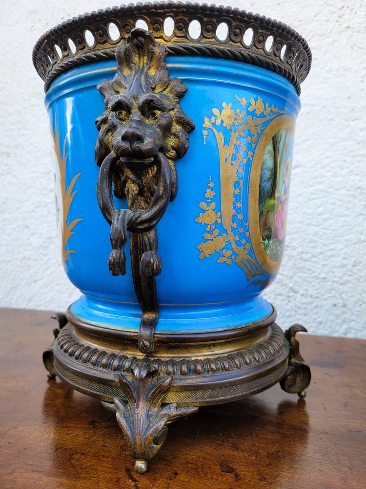 Sèvres, Pair Of Porcelain Planters, 19th Century