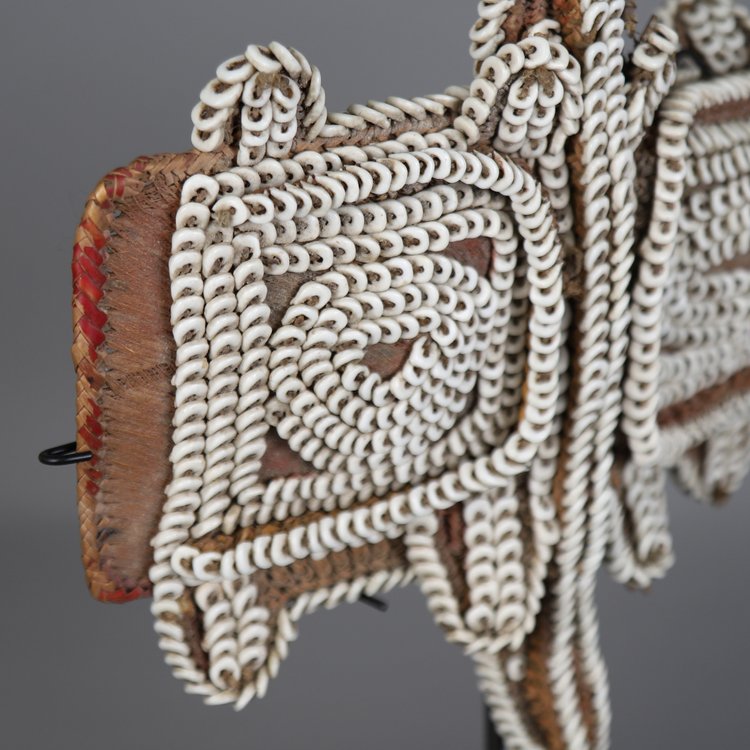 Knee brace - Papua New Guinea