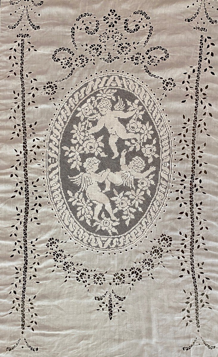 Embroidered Linen Bedcover or Tablecloth With Puttis And Rinceaux Decor 19th century