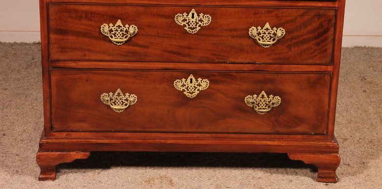 Commode d'époque George III En Acajou - 18° Siècle