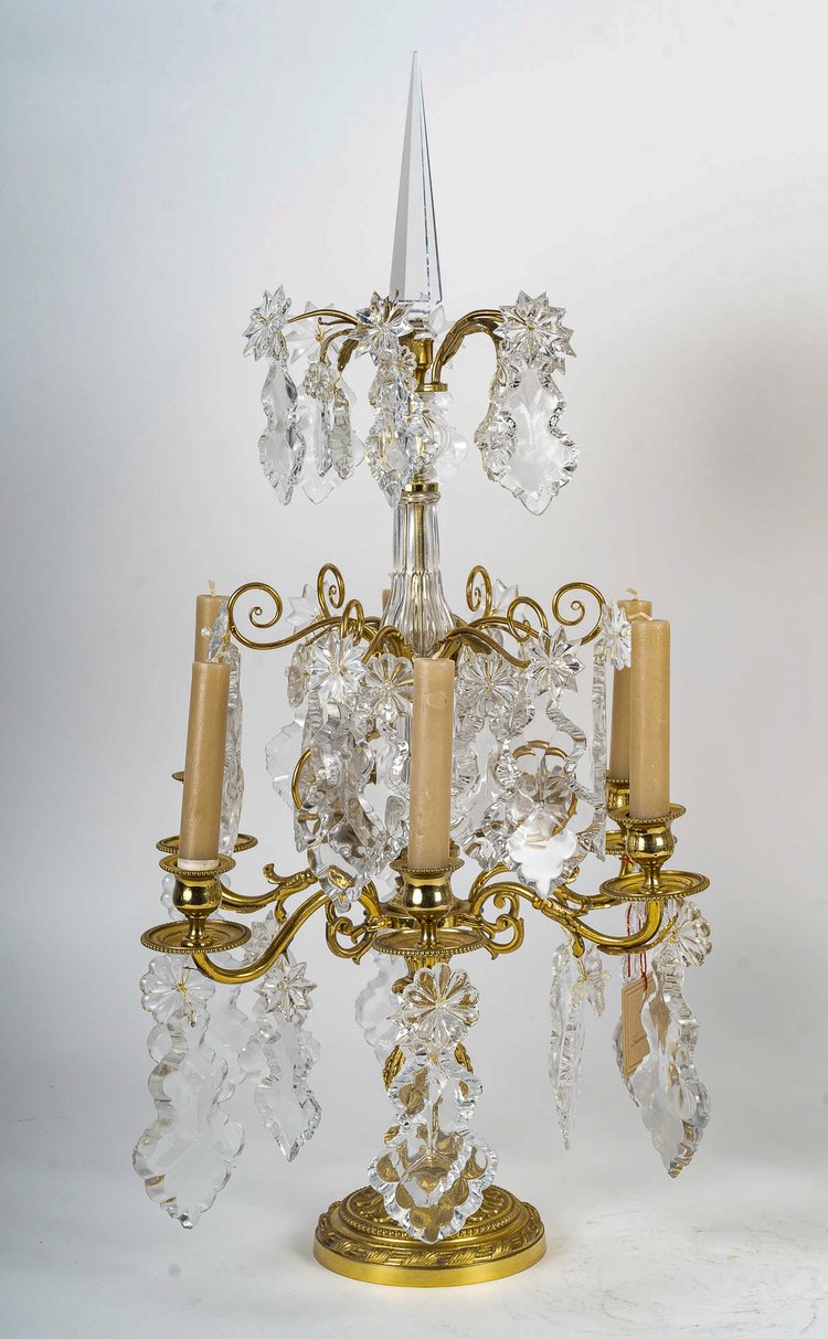 Coppia di girandole in bronzo dorato e cristallo Baccarat in stile Luigi XVI, 1870 ca.