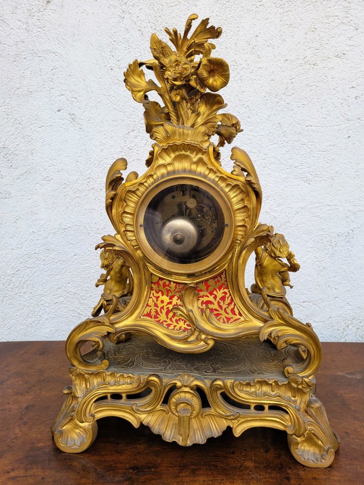 Orologio Rocaille in bronzo dorato, Napoleone III, XIX secolo