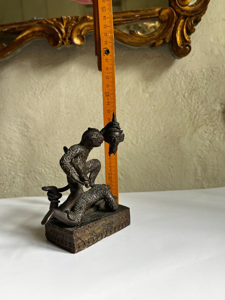 Rare Thai bronze statuette