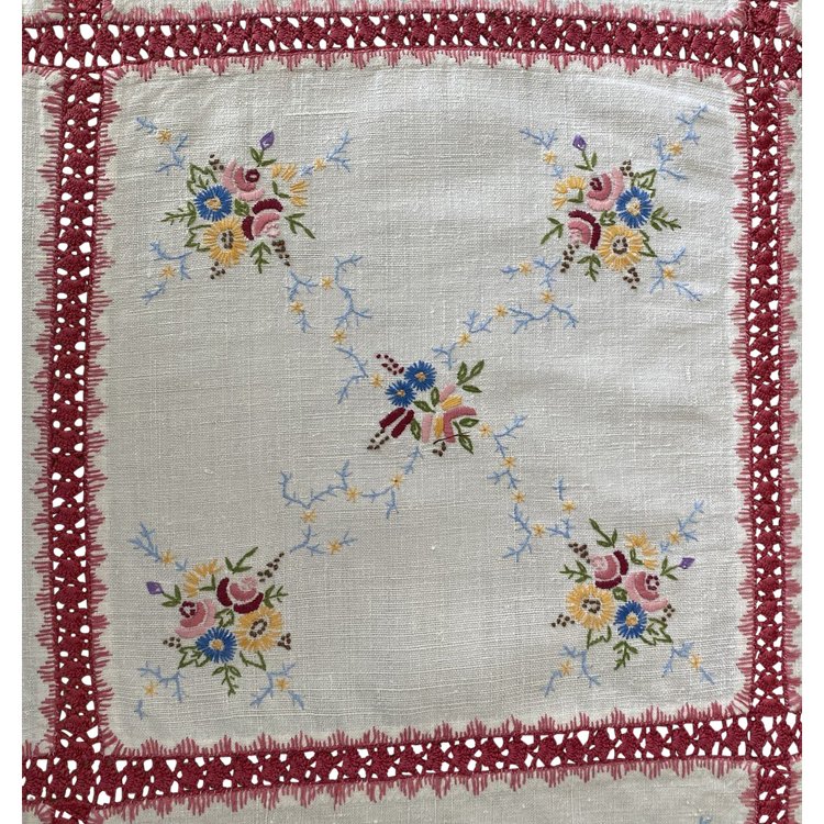 Tablecloth Embroidered With Bouquets Of Flowers 19th century